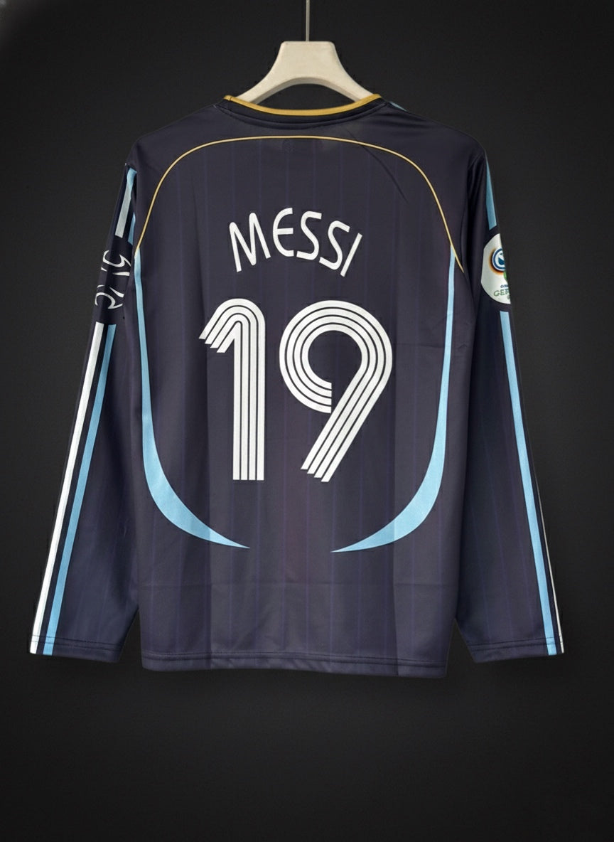 Messi #19 | Argentina | 2006 World Cup | Full Sleeve Retro