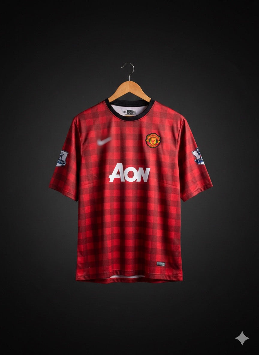 Van Persie #20 – Manchester United Checkered Special Edition
Five Sleeve | Embroidered Finish