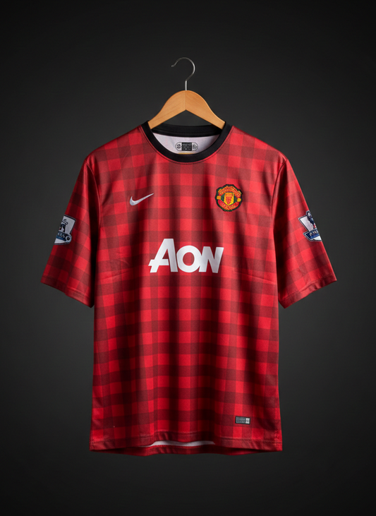 Van Persie #20 – Manchester United Checkered Special Edition
Five Sleeve | Embroidered Finish