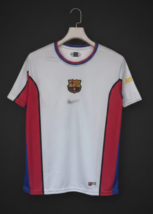 Figo #07 | Barcelona 1999-00 Half Sleeve | Embroidery